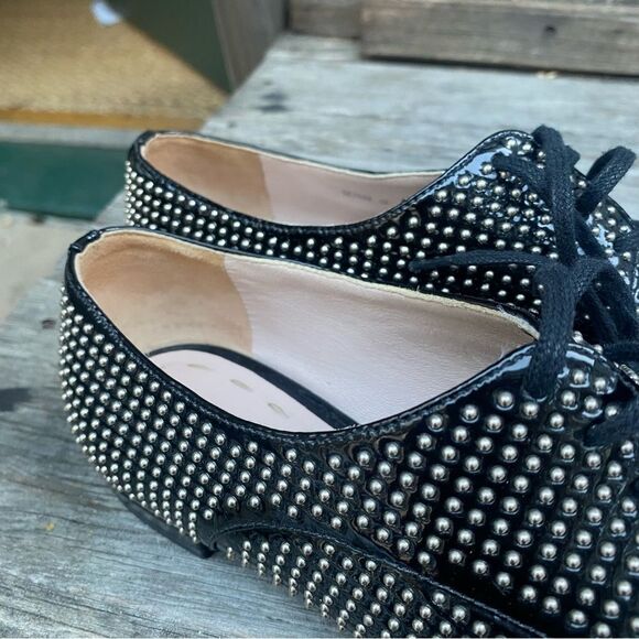 Miu Miu Patent Leather Studded Accents Oxfords Size: 6 | US6, 1T36 - Picture 10 of 11
